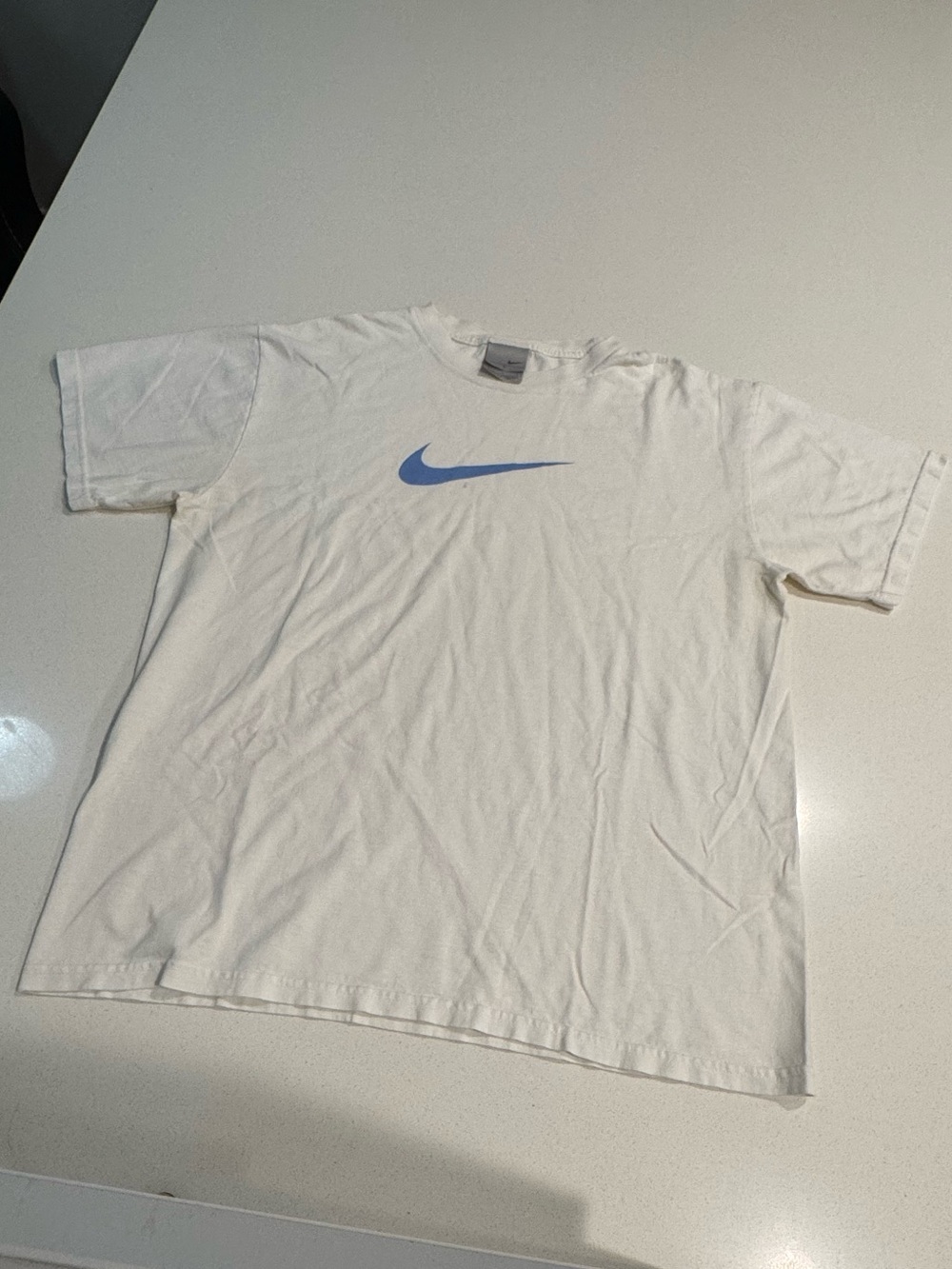 Vintage Nike Silver Tag White T-Shirt - Light Blue Center Swoosh
